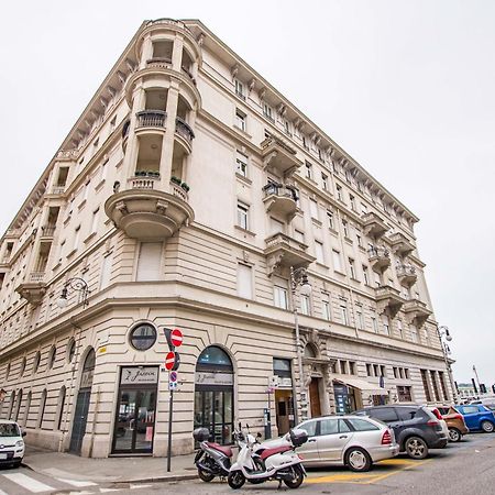 Mercato Vecchio City Trieste Bagian luar foto