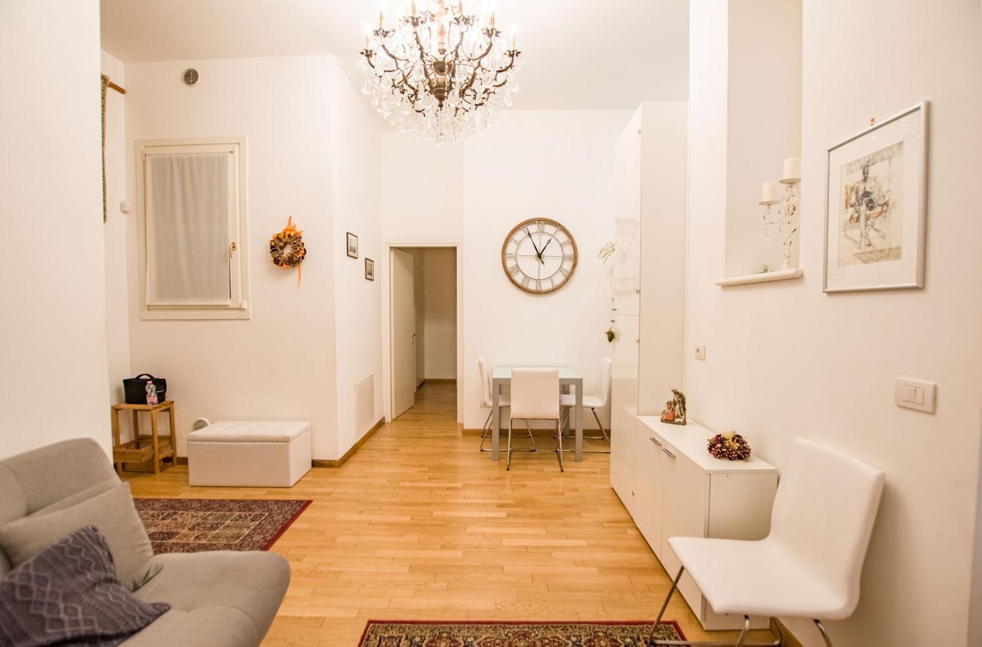 Mercato Vecchio City Trieste Bagian luar foto